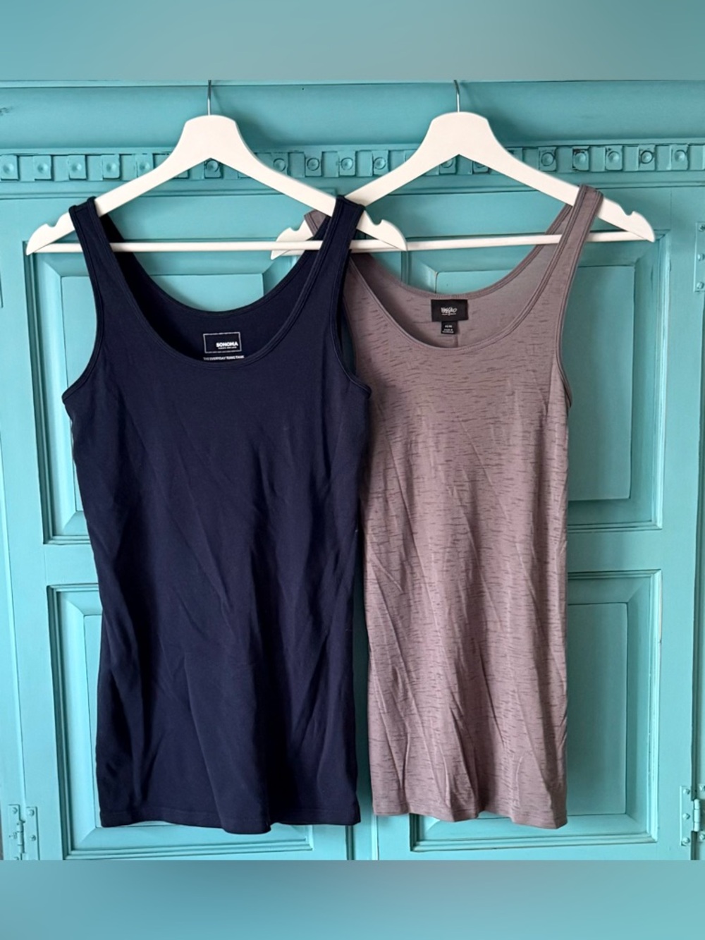 Bundle of Women's Tunic Tank Tops - Picture 4 of 9